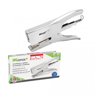 Berlino 24, Cucitrice in...